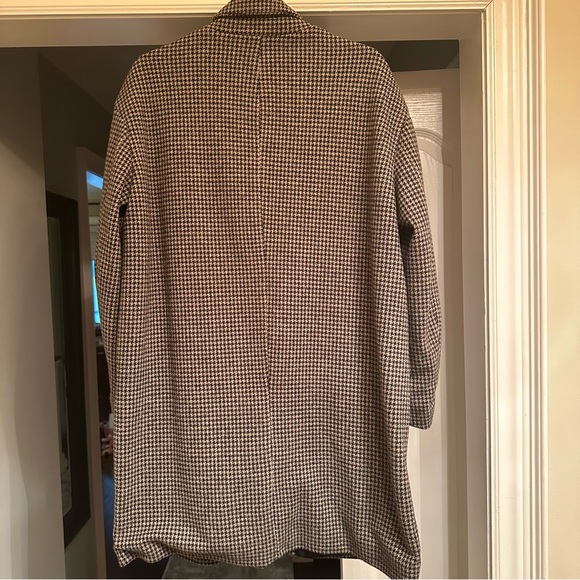 Zara Oversized Blazer (Size Medium) - Picture 2 of 5